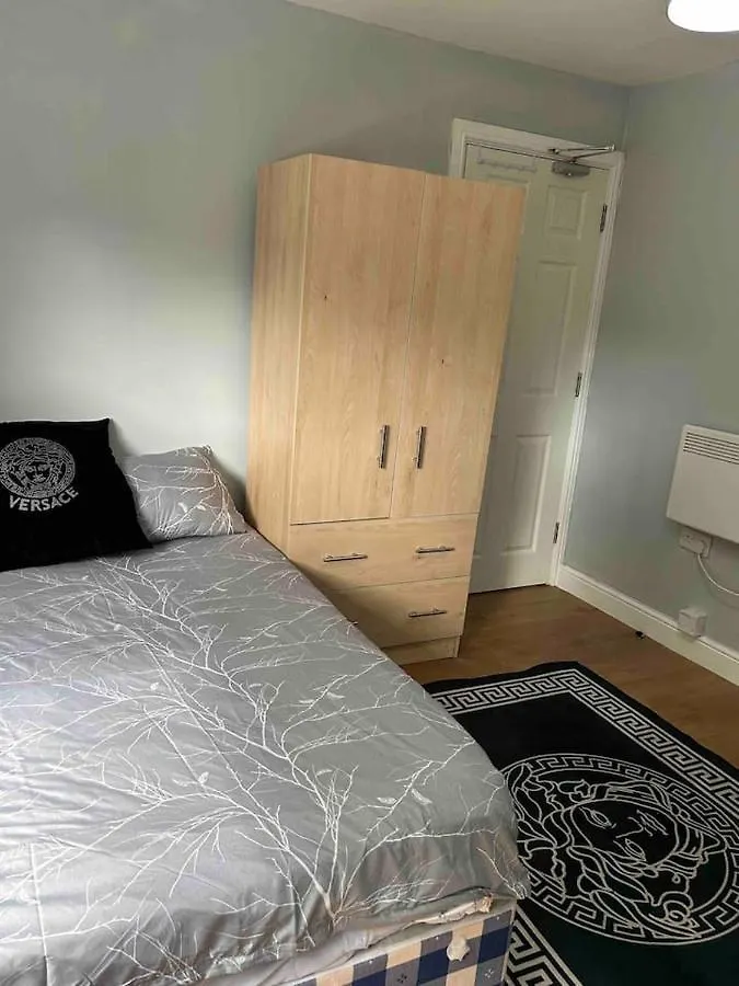 Studio Apartment London 0*,  United Kingdom